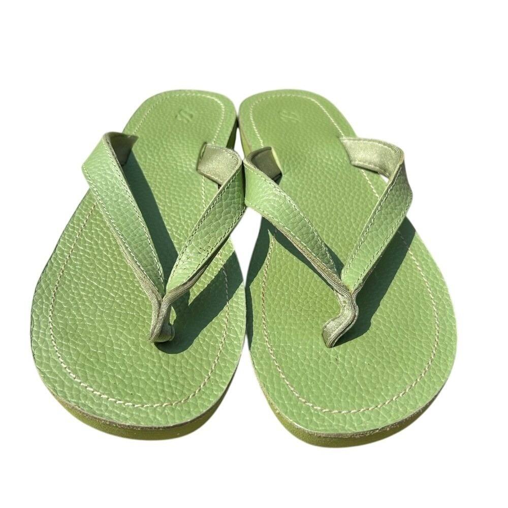 Bernardo Platform Flip Flop Sandals Womens 7 Green Leather Thong Y2K Retro